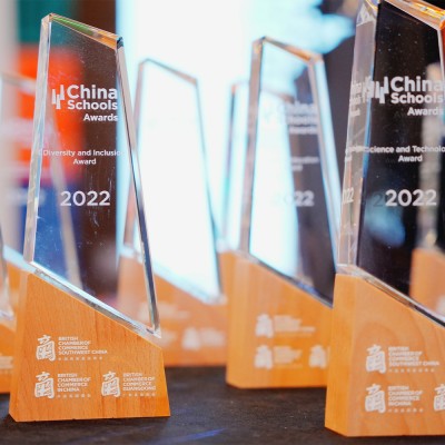 Dehong Beijing Wins Students for Sustainability Award image