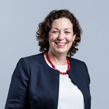 Lesley Meyer - Chief Education Officer
