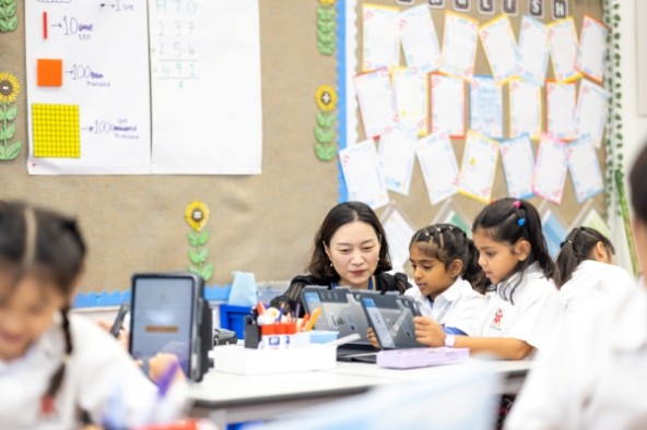 Examples of AI in Practice in EIM Schools